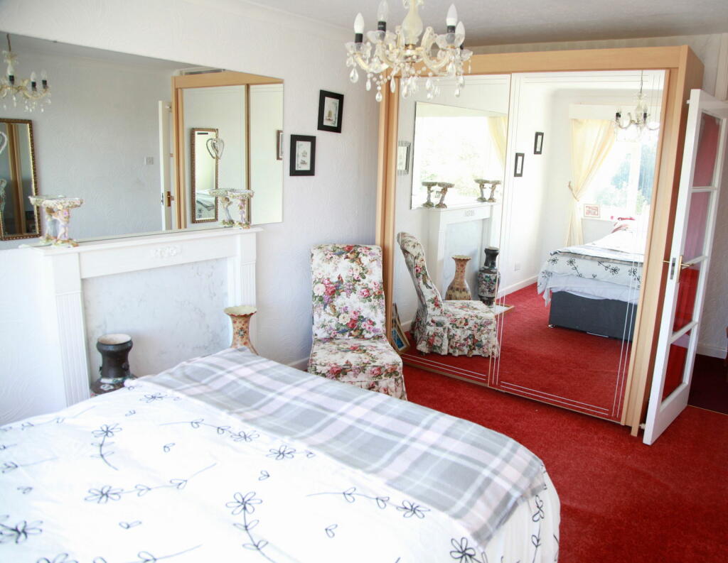 Additional image 8 of Chine Crescent, Bournemouth, BH2 5LA