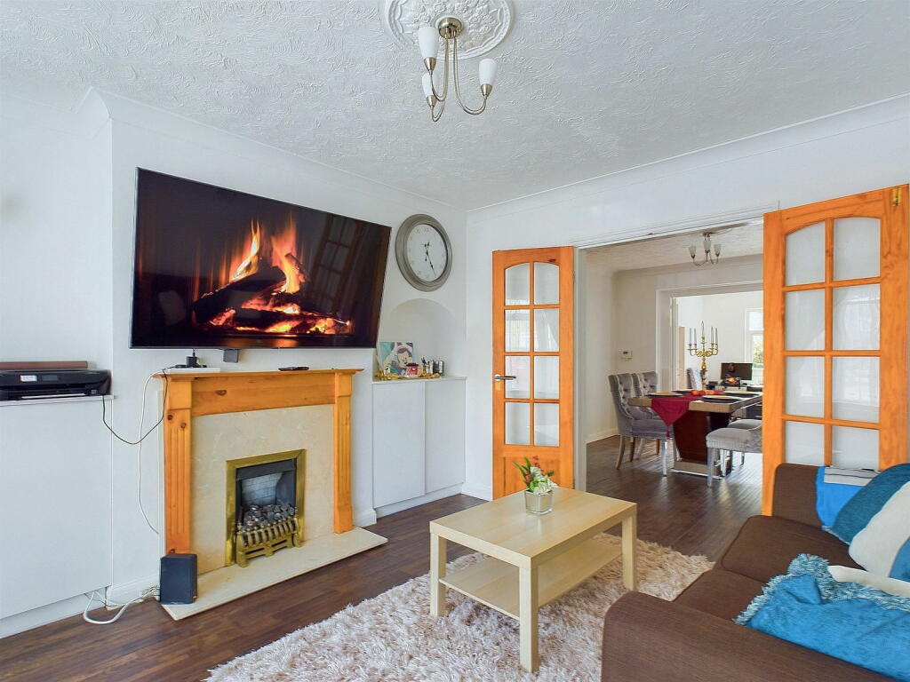 Additional image 2 of Pavilion Road, Worthing BN14 7EG