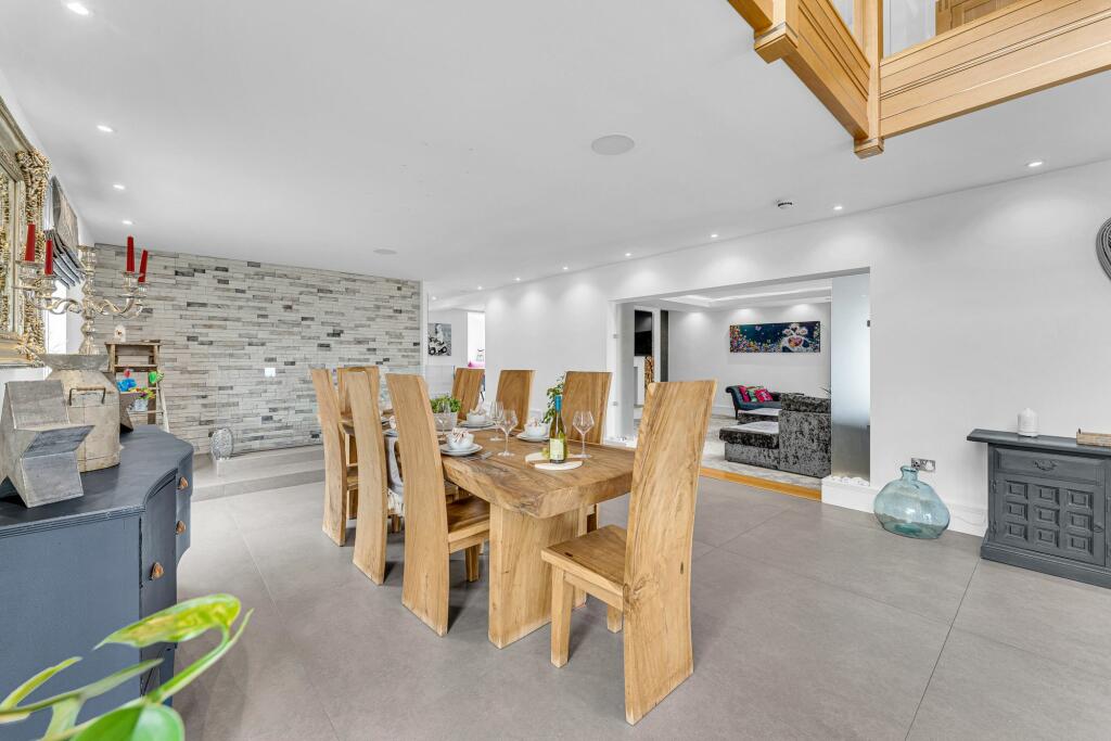 Additional image 7 of Experience luxury modern living at Oak Stables in Lostock. Built in 2015.