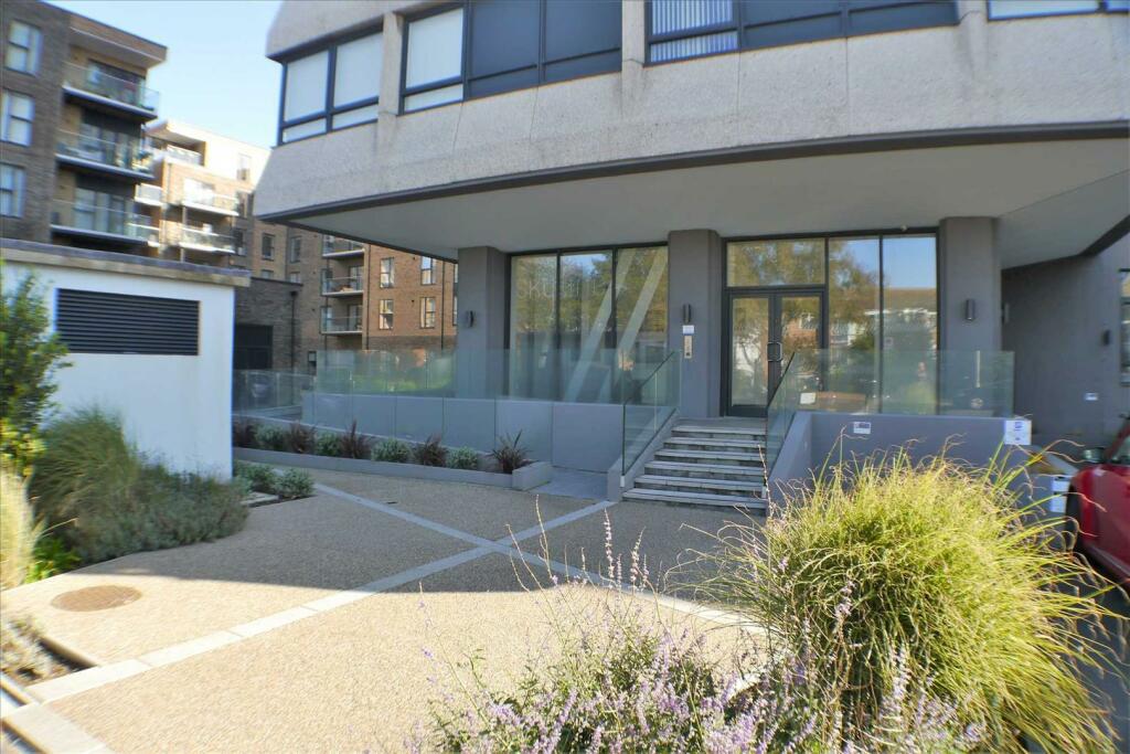 Additional image 11 of Skyline Apartments,The Causeway