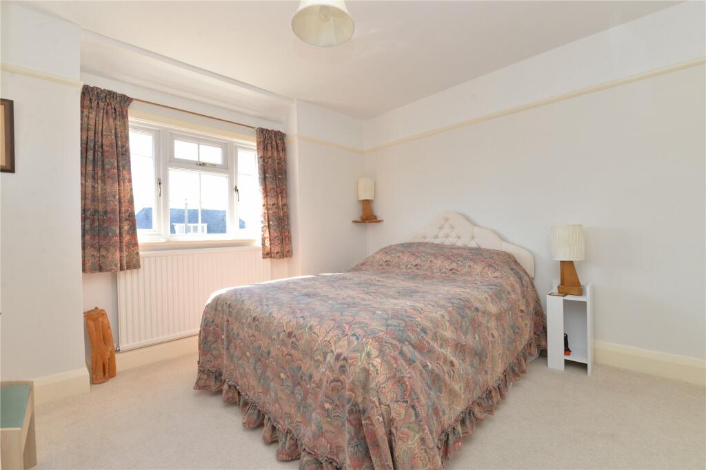 Additional image 11 of Beach Avenue, Barton on Sea, New Milton, Hampshire, BH25