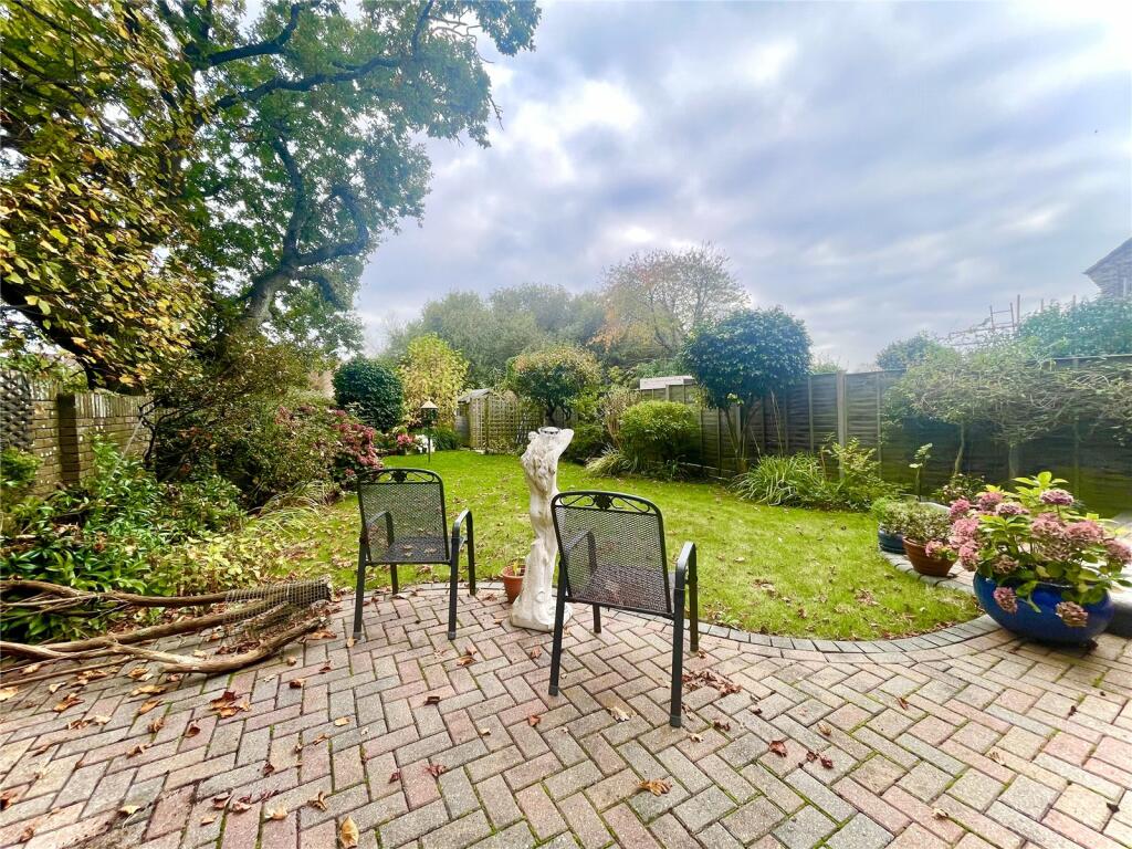 Additional image 17 of Gladstone Close, Stanpit, Christchurch, Dorset, BH23