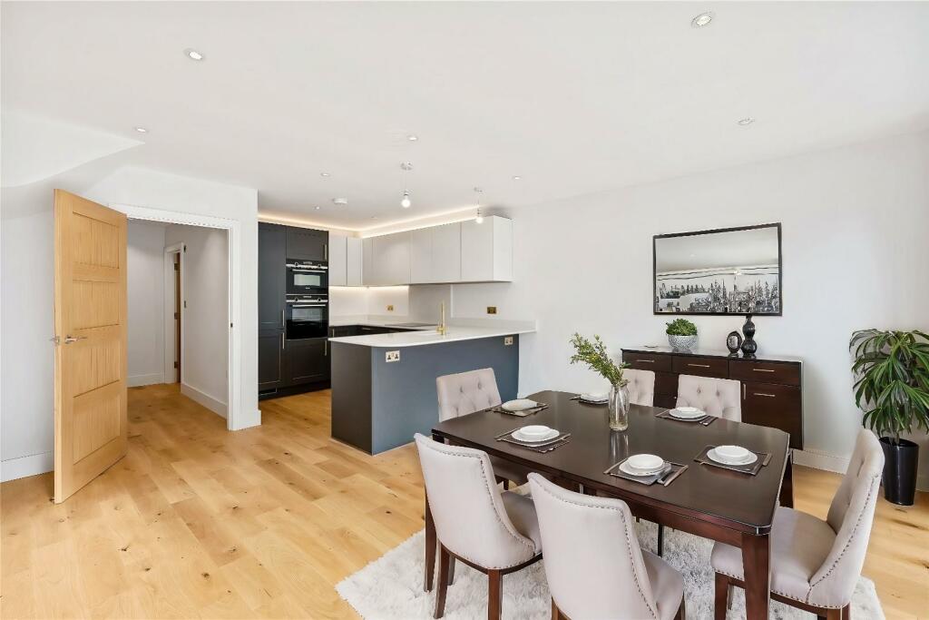 Additional image 25 of Howard Terrace, Brighton