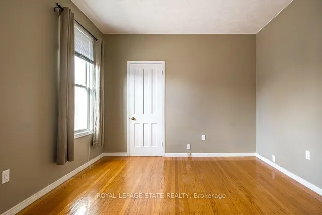 Additional image 20 of 136 Dundurn St