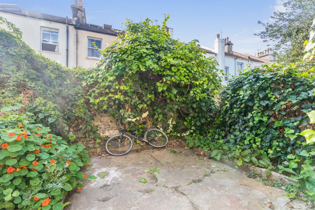 Additional image 8 of Park Crescent Road, Brighton