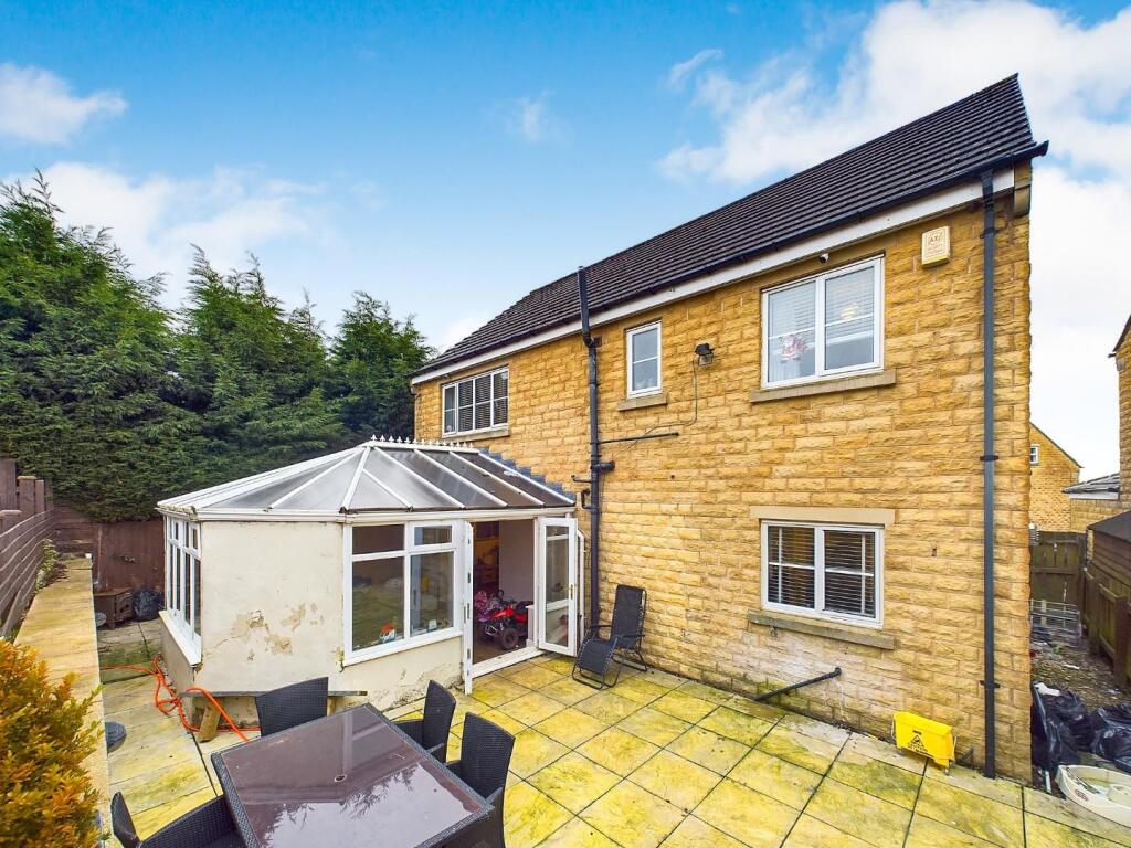 Additional image 20 of Agincourt Drive, Bingley