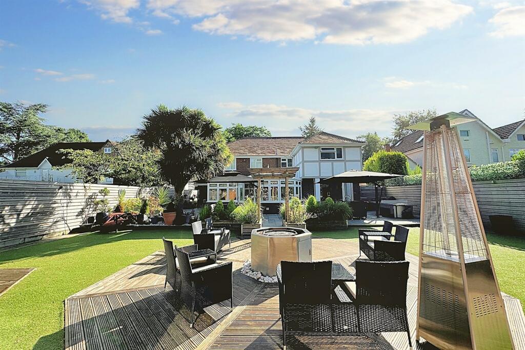 Additional image 40 of Golf Links Road