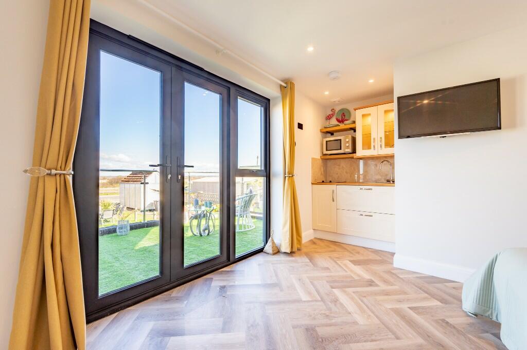 Additional image 25 of Coast Road, Pevensey Bay