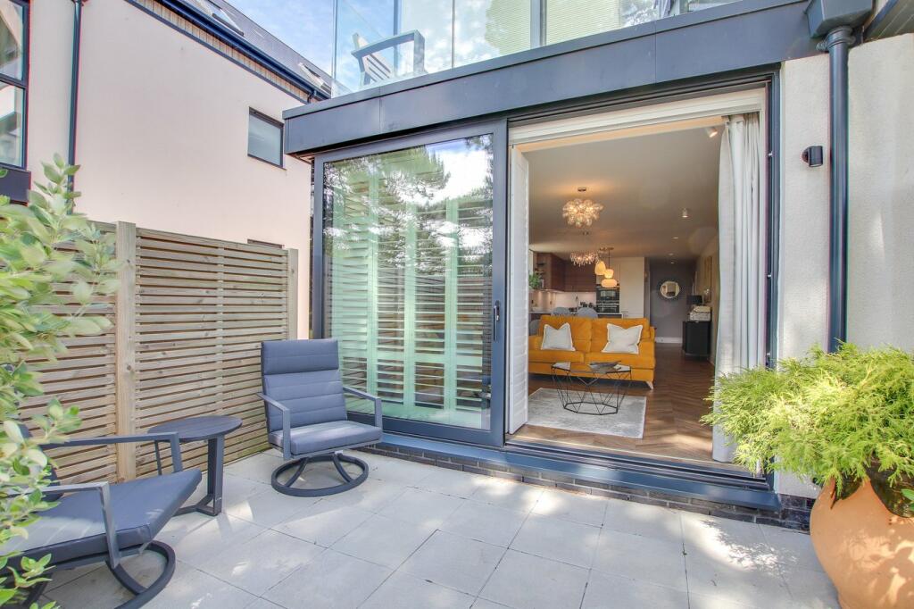 Additional image 9 of Wharncliffe Road, Highcliffe, Christchurch, BH23