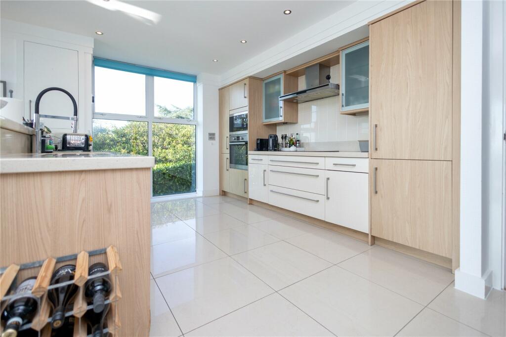 Additional image 10 of Panorama, Alipore Close, Lower Parkstone, Poole, Dorset, BH14