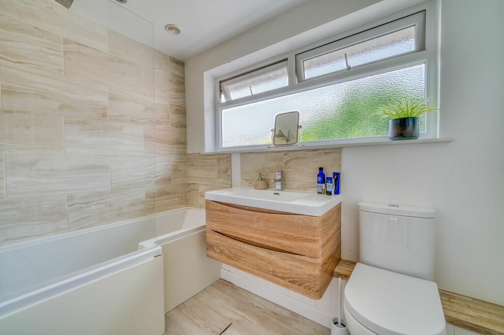 Additional image 16 of Meadowland, Christchurch, BH23