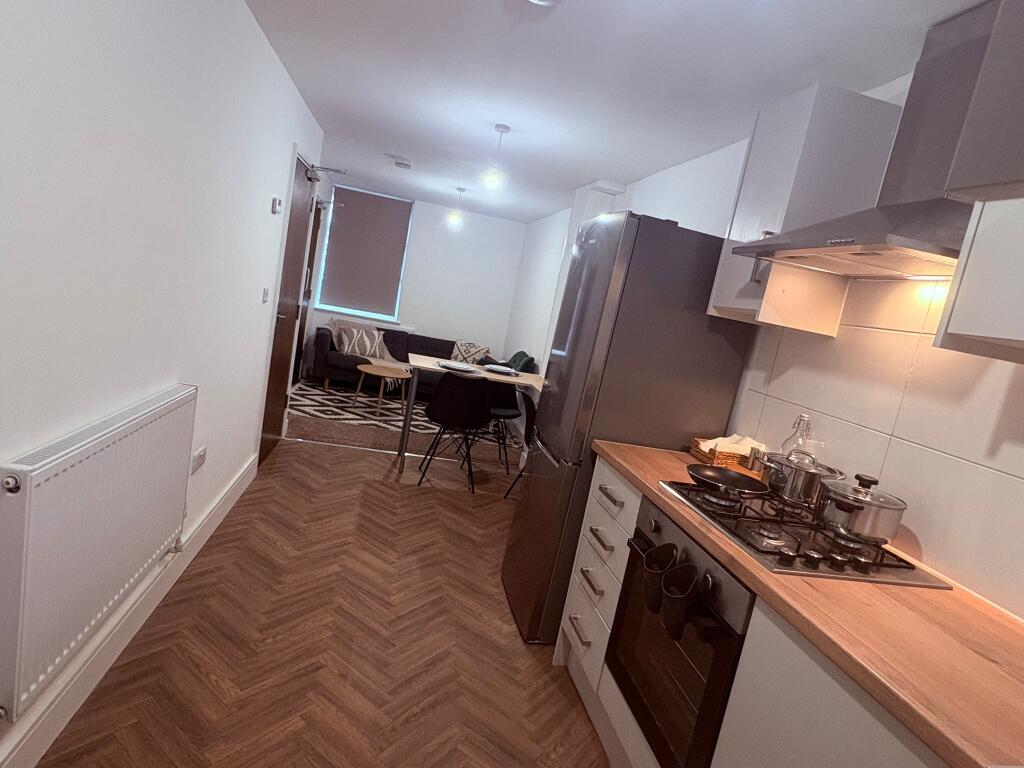 Additional image 4 of Room 6, Parsonage Street
