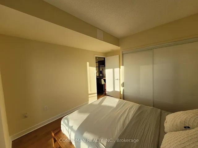 Additional image 12 of 5 Mariner Terr Unit 3305