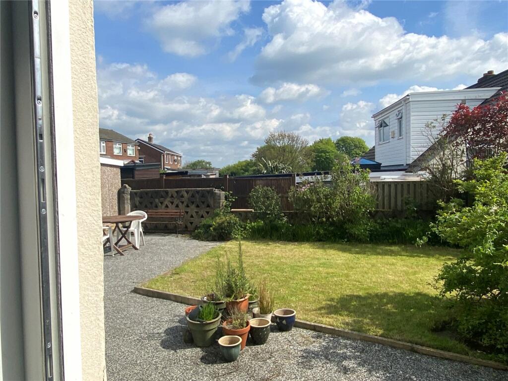 Additional image 16 of Park House Walk, Low Moor, Bradford, BD12