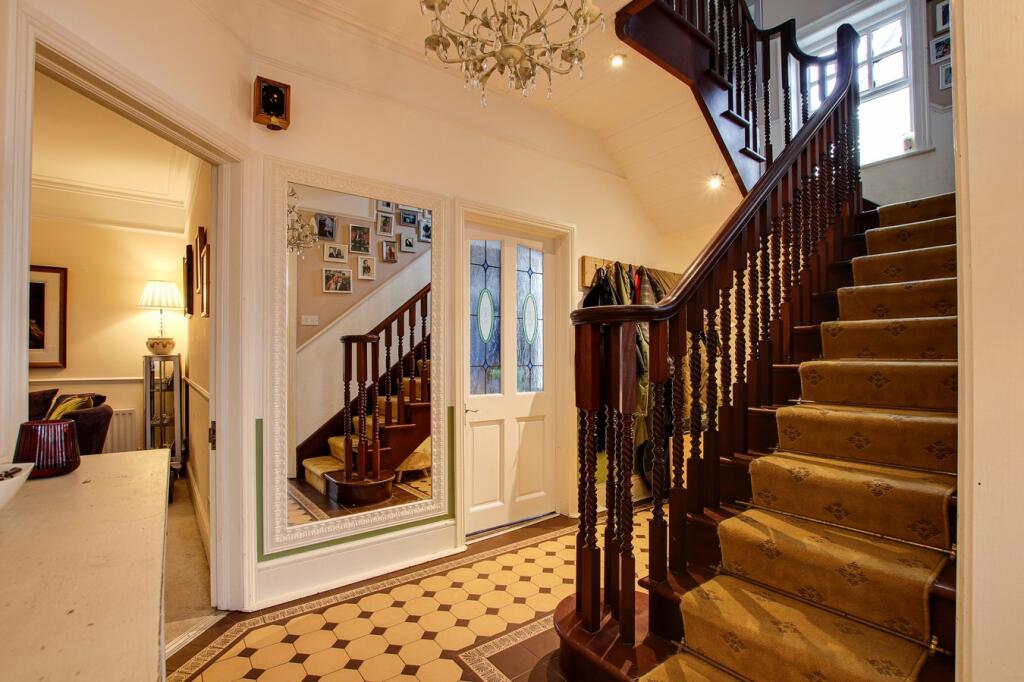 Additional image 16 of Barton Court Avenue, Barton on Sea, New Milton, BH25