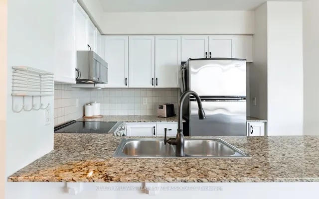 Additional image 8 of 220 Forum Dr Unit 1108