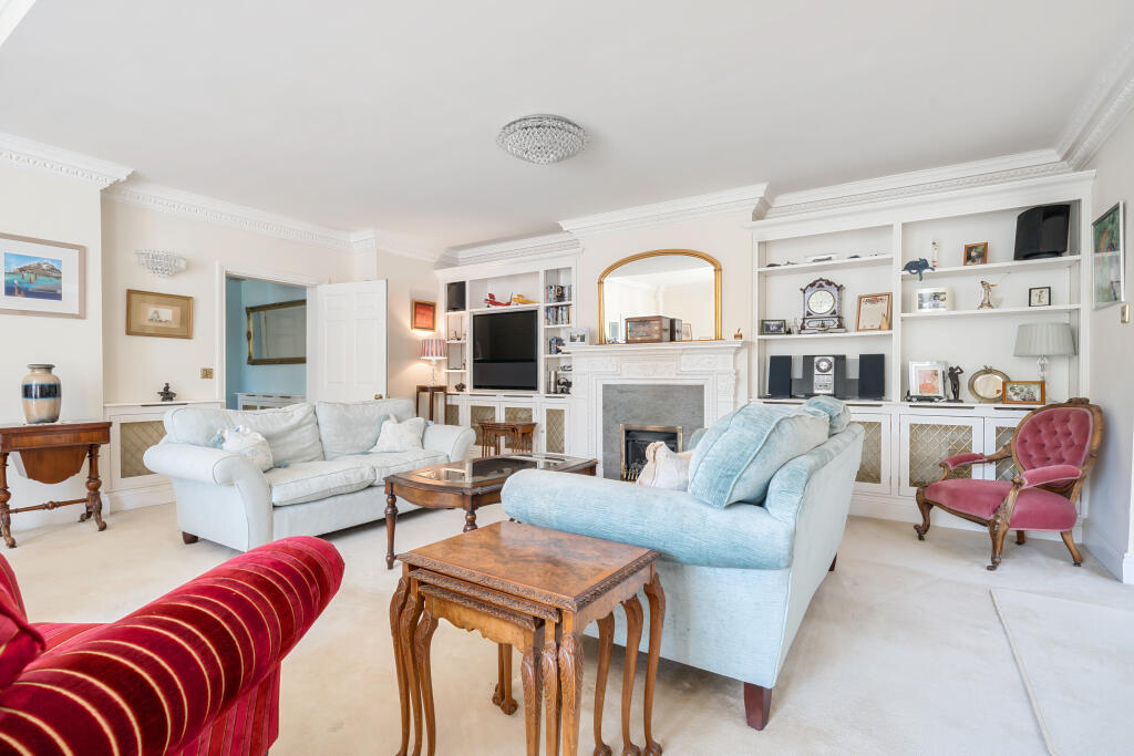 Additional image 8 of High Street, Steyning, BN44