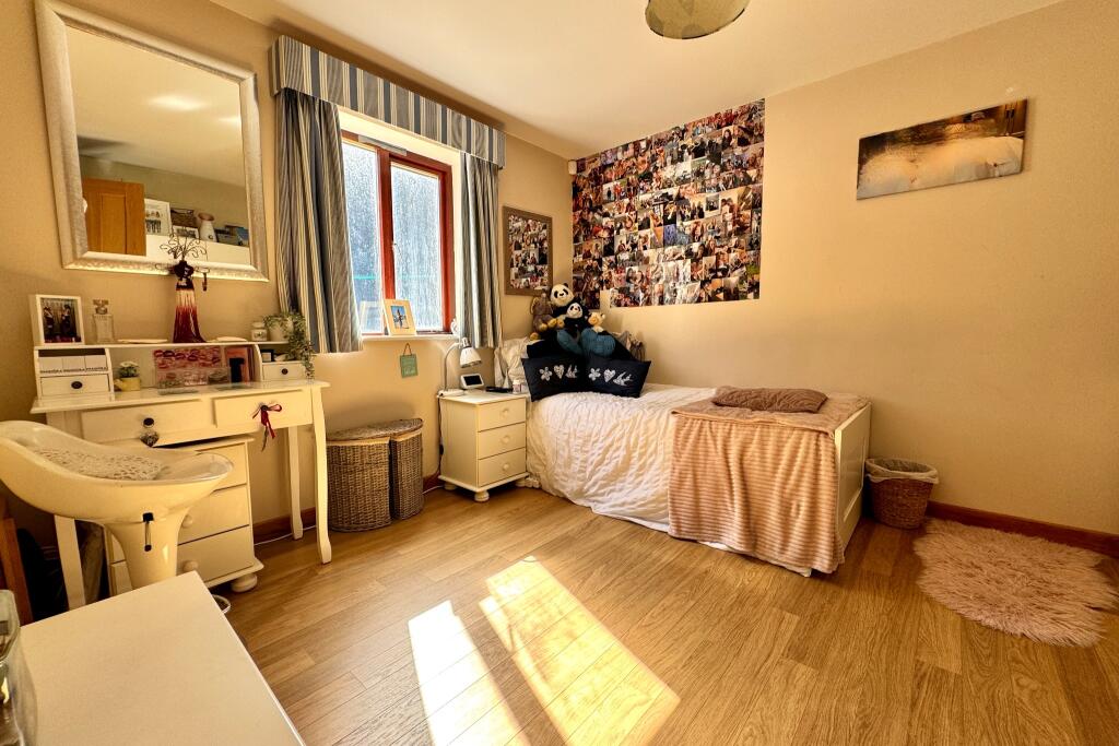 Additional image 13 of STUDLAND