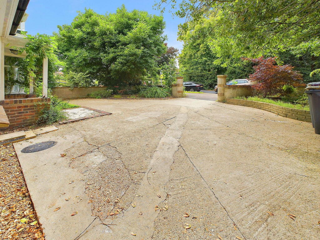 Additional image 30 of Buckingham Road, Shoreham by sea