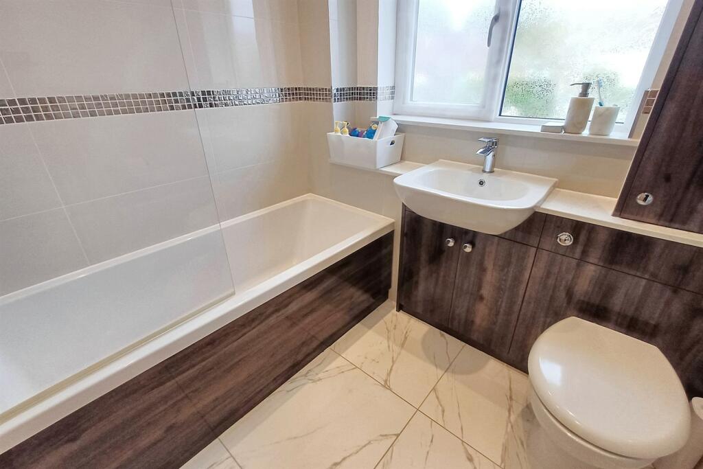 Additional image 17 of Verwood