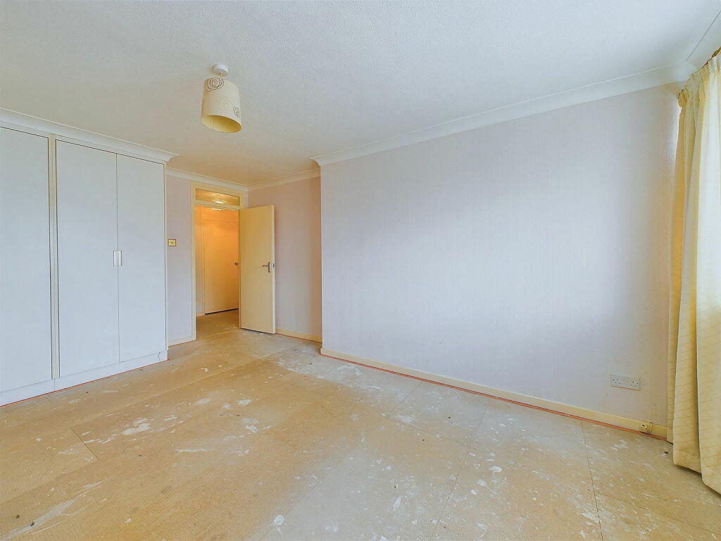 Additional image 10 of Cardinal Court, Grand Avenue, Worthing, BN11