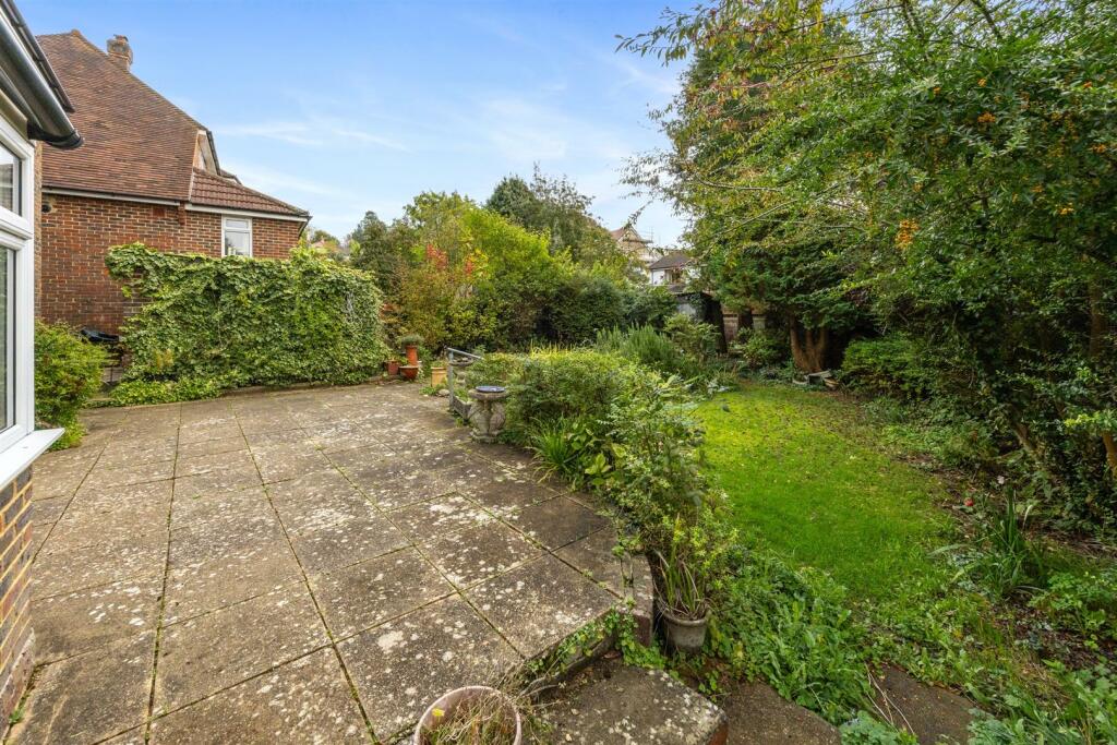 Additional image 27 of Surrenden Crescent, Surrenden, Brighton