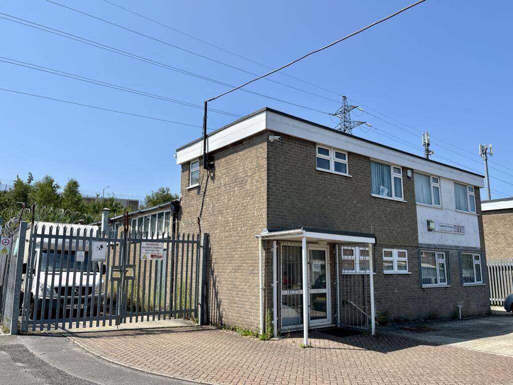 Additional image 9 of Unit 17, Dawkins Road Industrial Estate, Hamworthy, Poole, Dorset, BH15 4JY