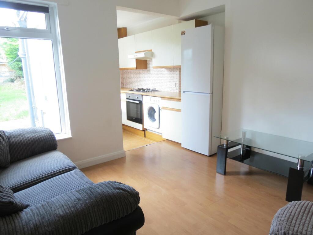 Additional image 2 of 3 bedroom Semi Detached House in Charminster