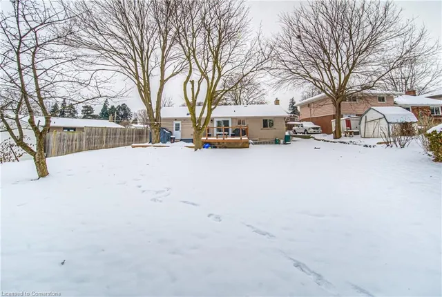 Additional image 41 of 83 Cloverdale Cres