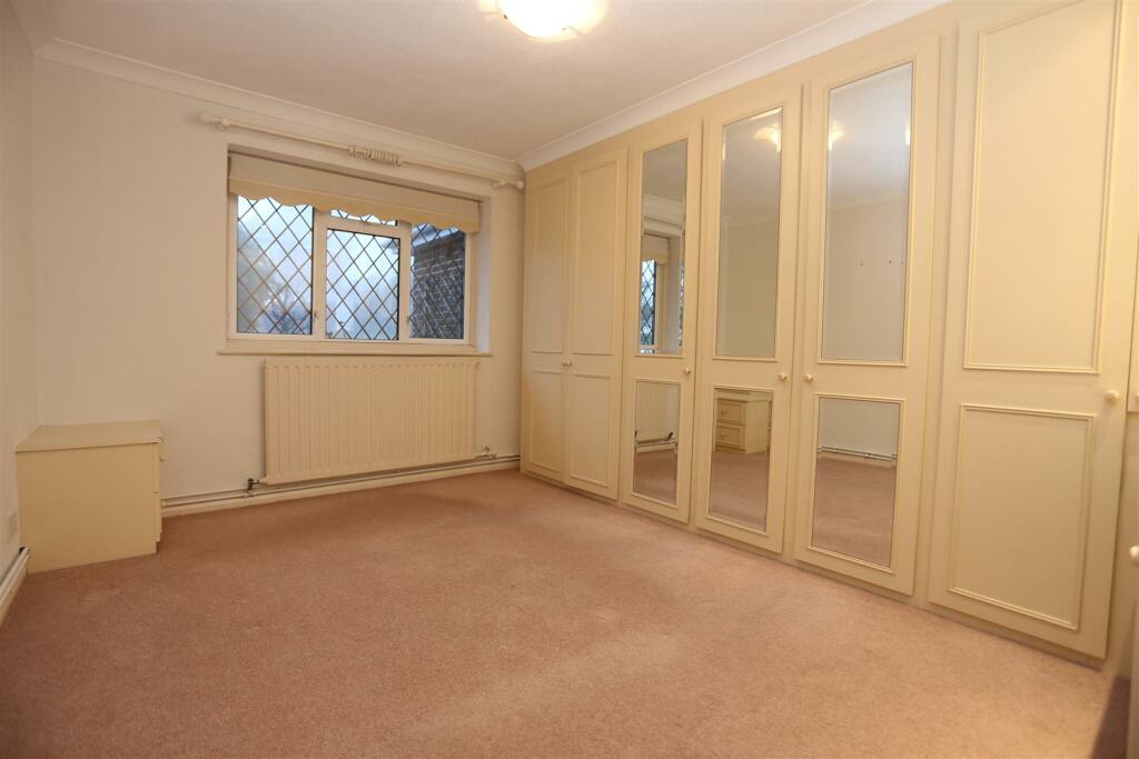 Additional image 29 of Crescent Drive South, Brighton