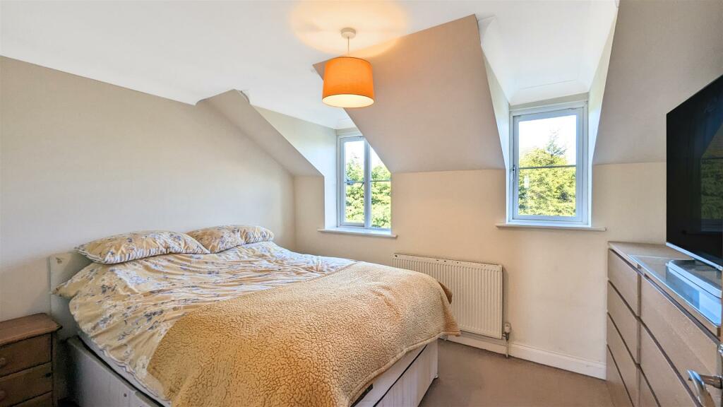 Additional image 7 of Wallisdown Road, Bournemouth