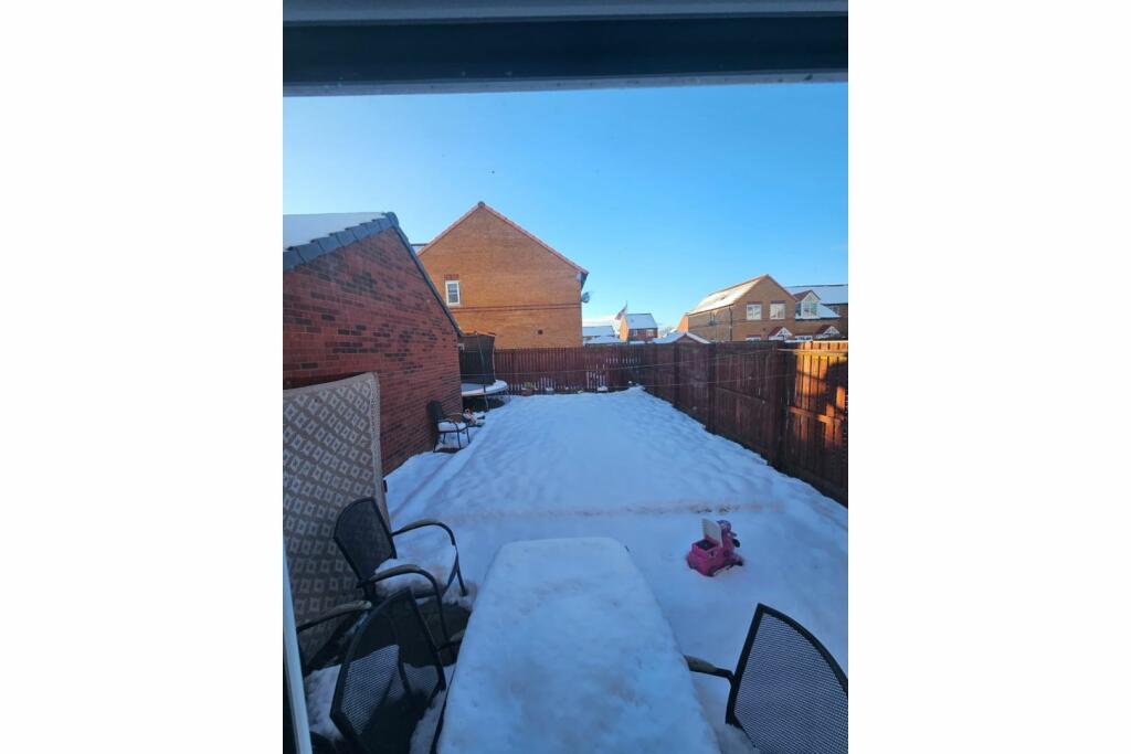 Additional image 15 of Saxton Place, Bradford, BD4