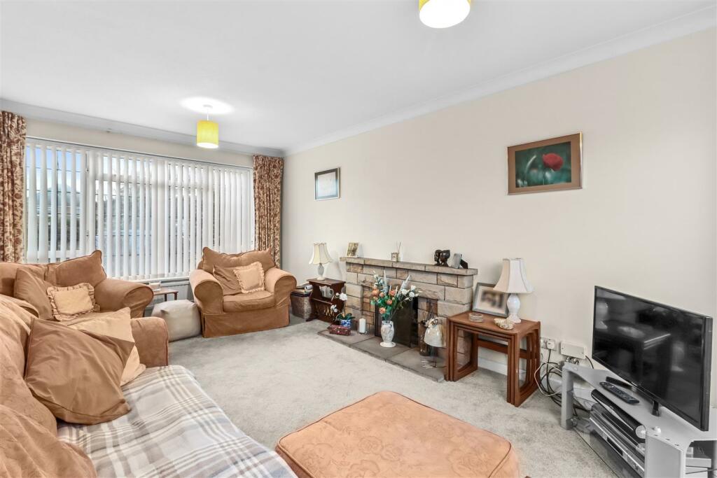 Additional image 5 of Field Close, Seaford