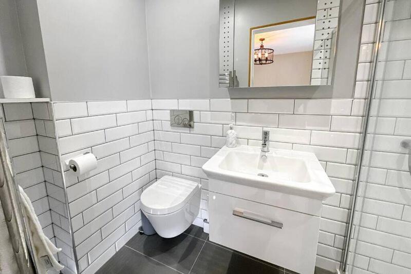 Additional image 30 of New Road, West Parley - Short Term let - £2500pcm