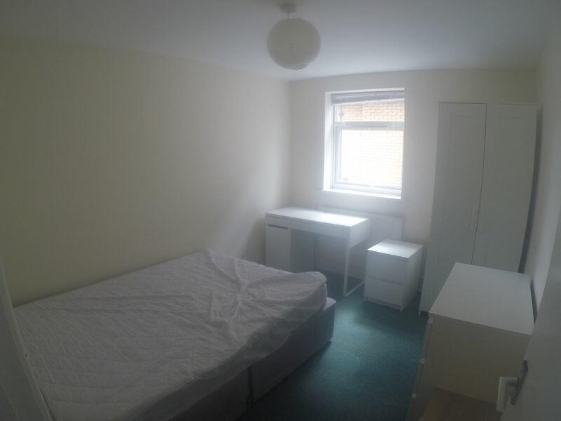 Additional image 9 of AVAILABLE FOR STUDENTS FROM 1ST SEPTEMBER 2025-4 Bedroom Student Flat -Bournemouth