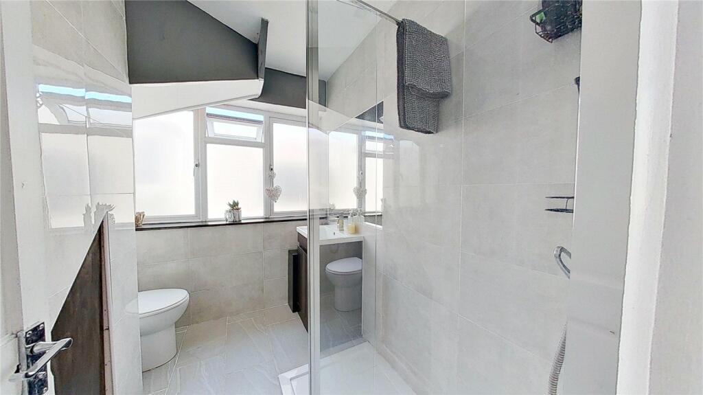 Additional image 10 of Gordon Road, Lancing, West Sussex, BN15