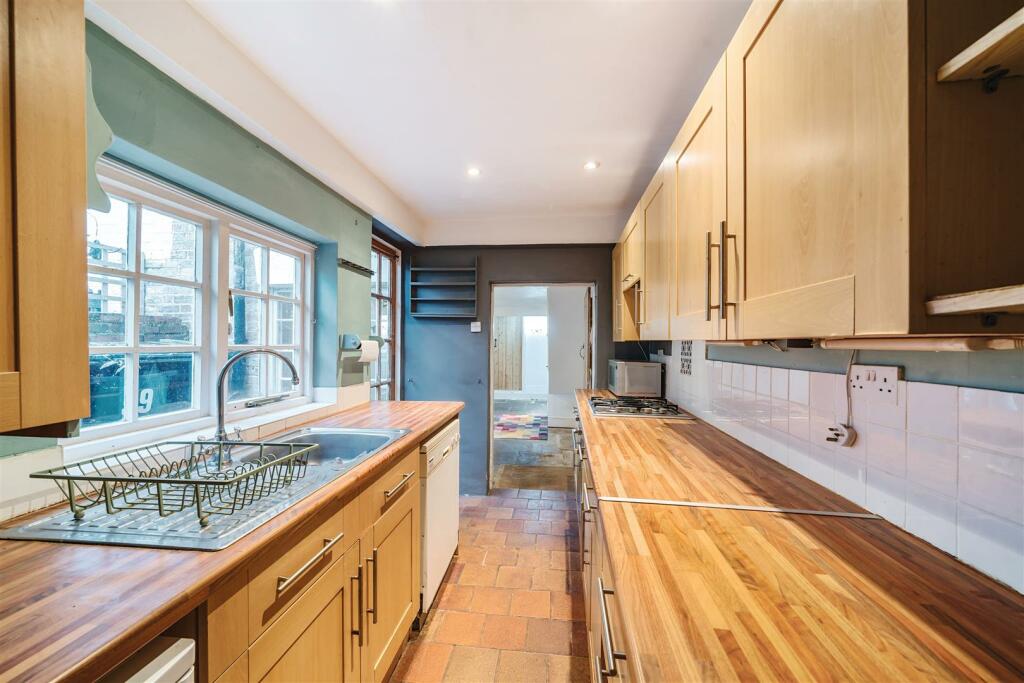 Additional image 5 of Tarrant Street, Arundel