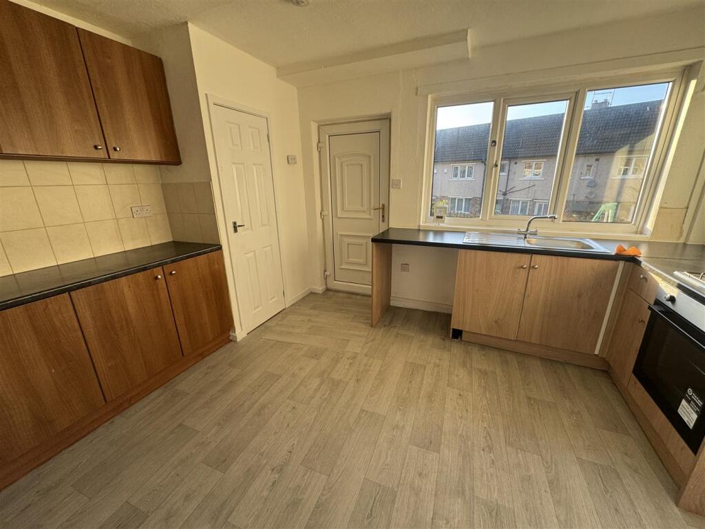 Additional image 5 of Thornacre Road, Shipley