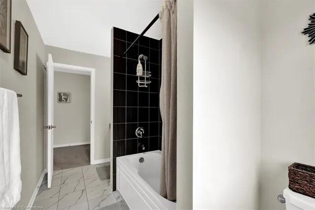 Additional image 17 of 51 July Ave