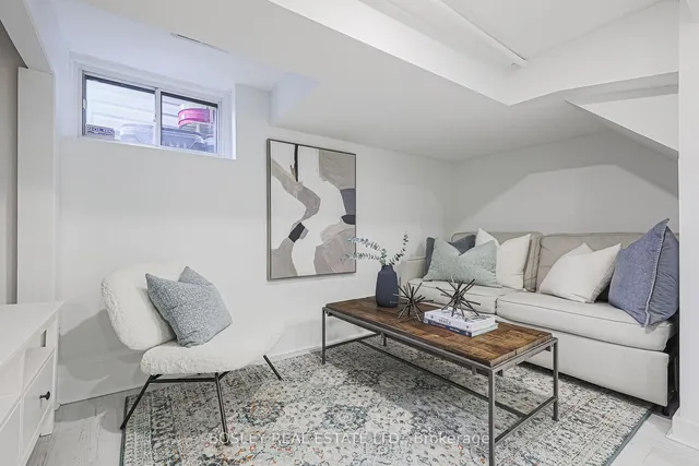 Additional image 23 of 50 Frankdale Ave