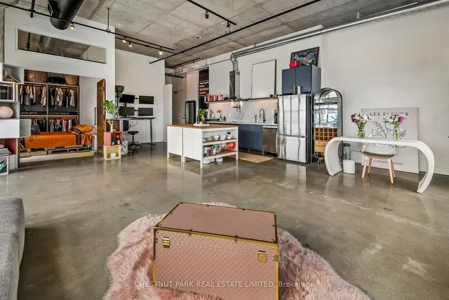 Additional image 17 of 68 Broadview Ave Unit 520