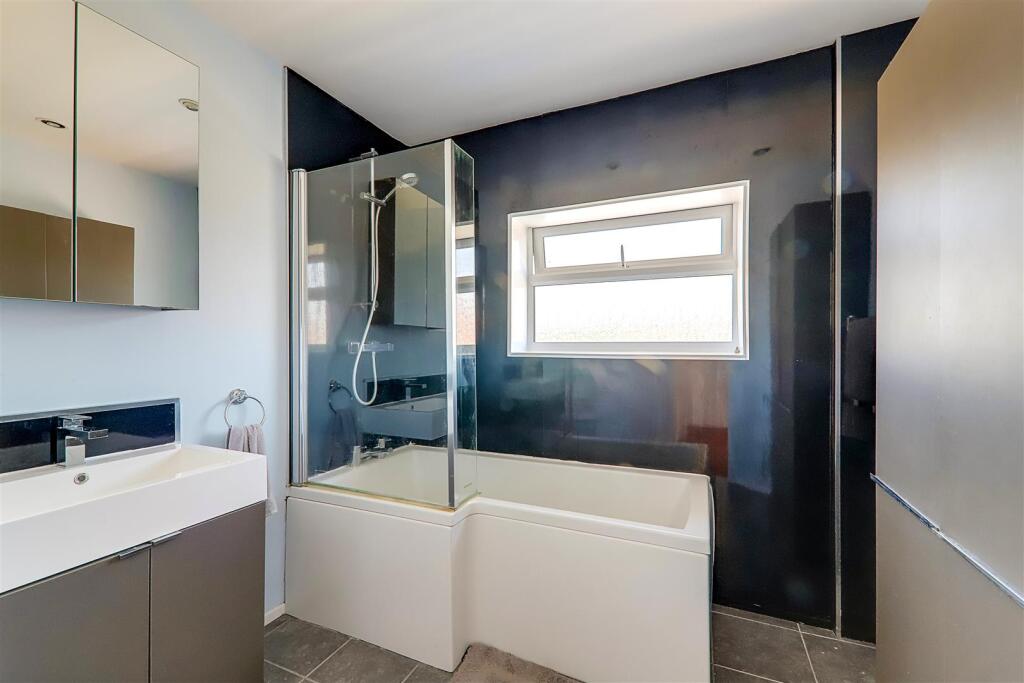 Additional image 14 of Charmandean Road, Worthing