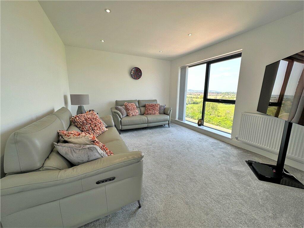 Additional image 4 of Loa Court, 7 Macauley Drive, Eastbourne