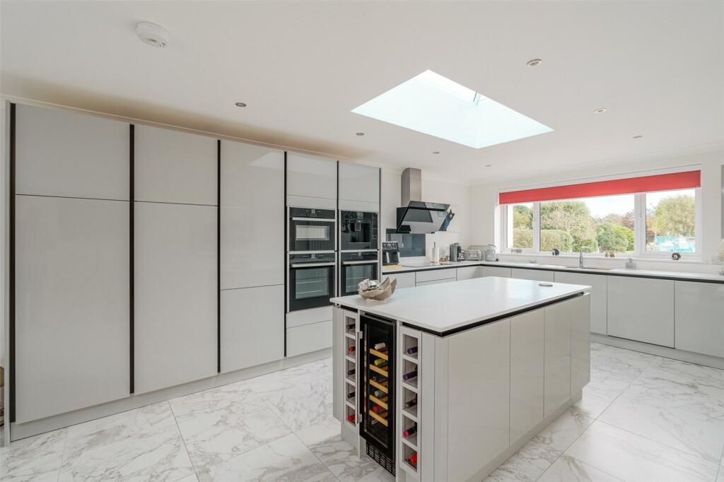 Additional image 5 of Selhurst Close, East Preston, Littlehampton, West Sussex, BN16