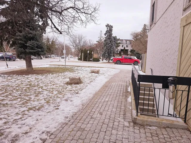 Additional image 4 of 1016 Falgarwood Dr Unit 40