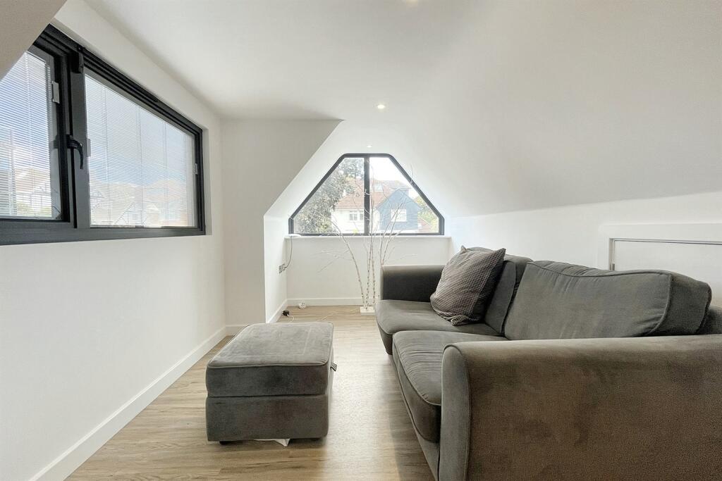 Additional image 17 of Boscombe Manor