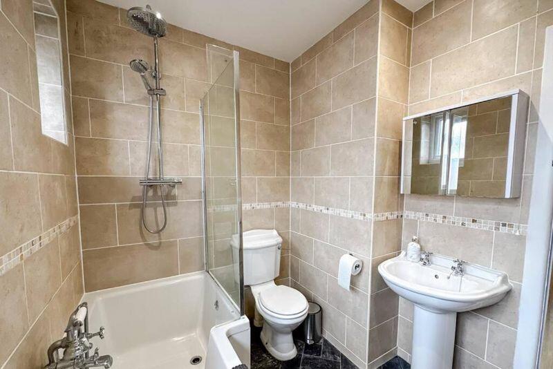 Additional image 4 of New Road, West Parley - Short Term let - £2500pcm