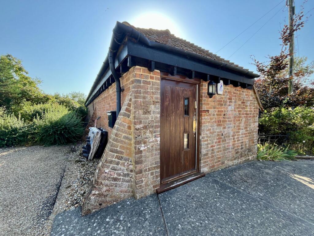 Additional image 6 of Unit 6, The Byre, Parley Court Barns, Parley Green Lane, Christchurch, BH23 6BB