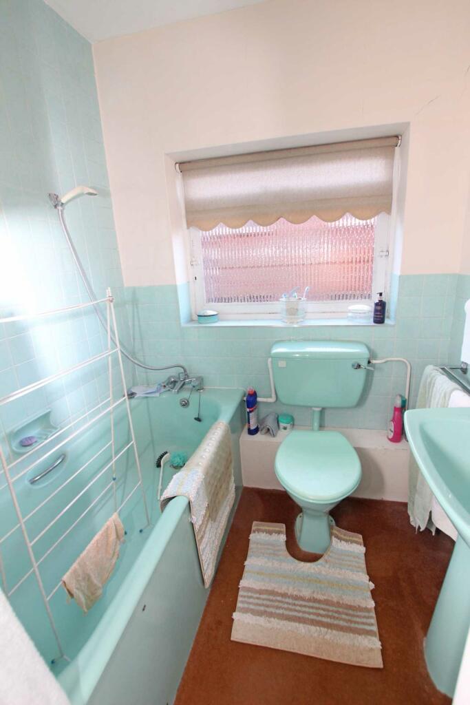 Additional image 8 of Grassington Road, Eastbourne, BN20 7BP