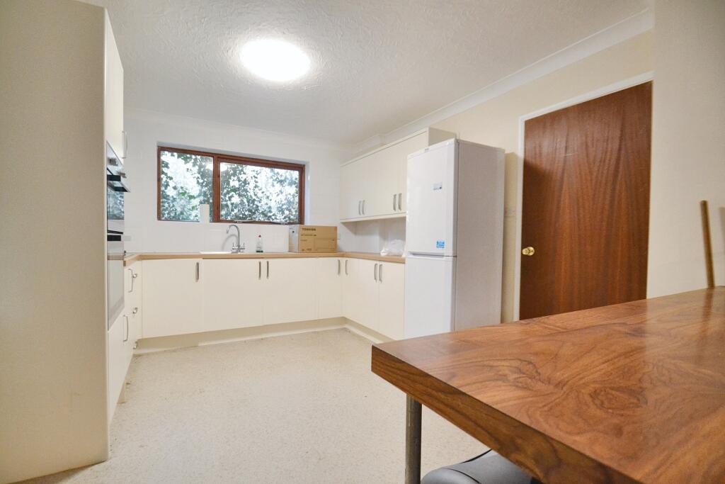 Additional image 5 of Broadstone